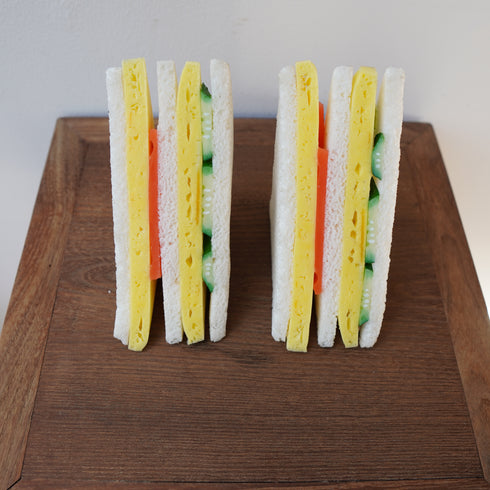 Dry sandwich
